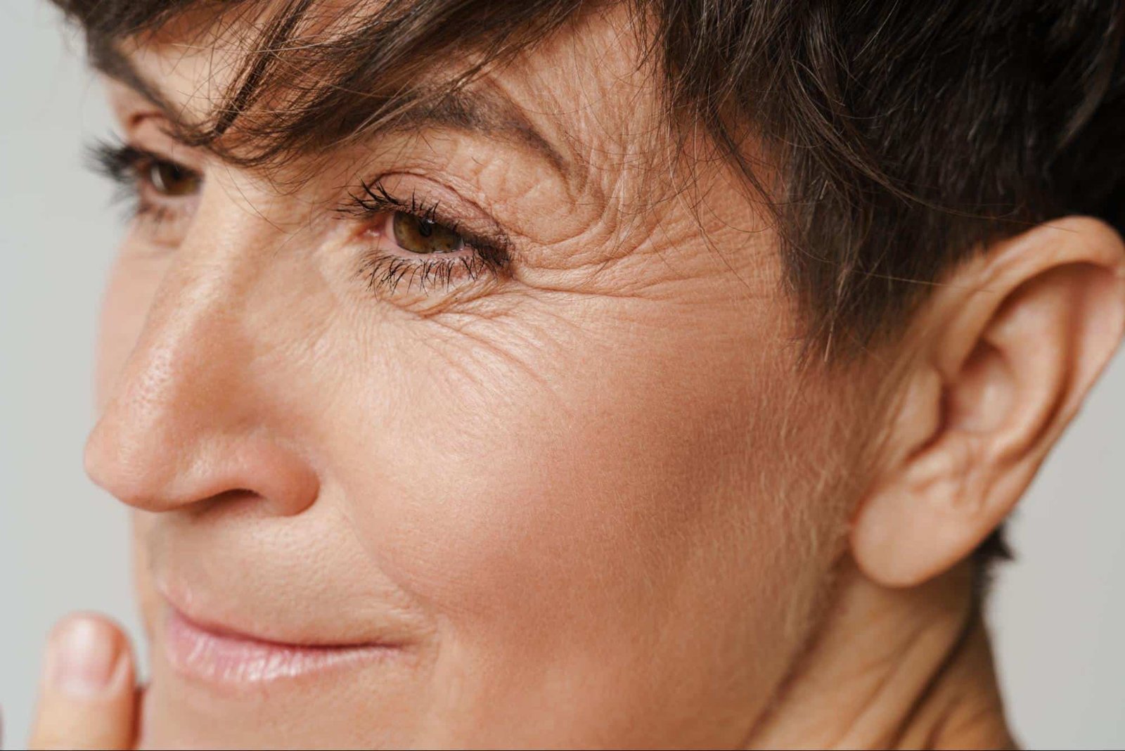 woman with fine lines and wrinkles